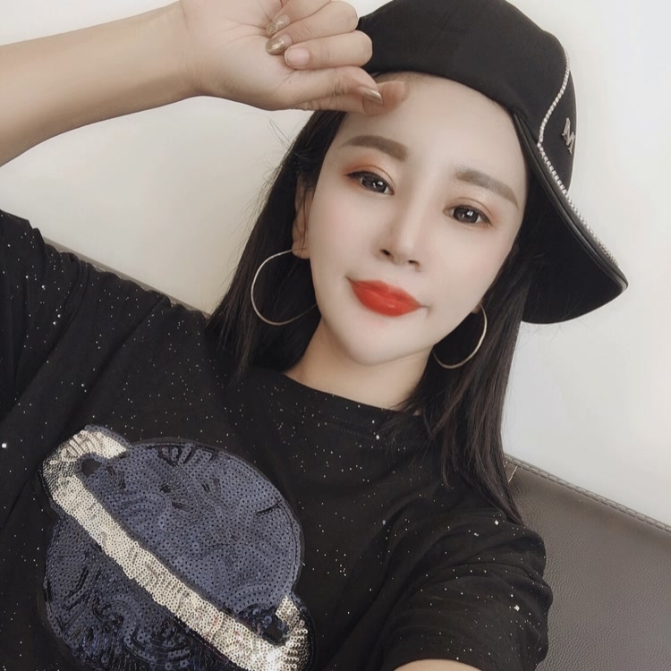 $小.佛叶$ 品牌选品官