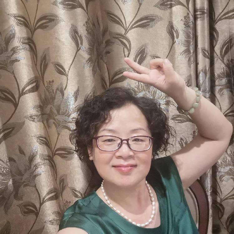 微利丝绸姐