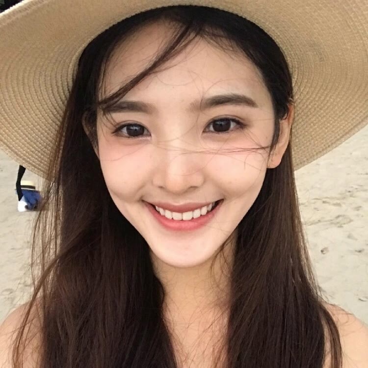 女孩燕儿（君）