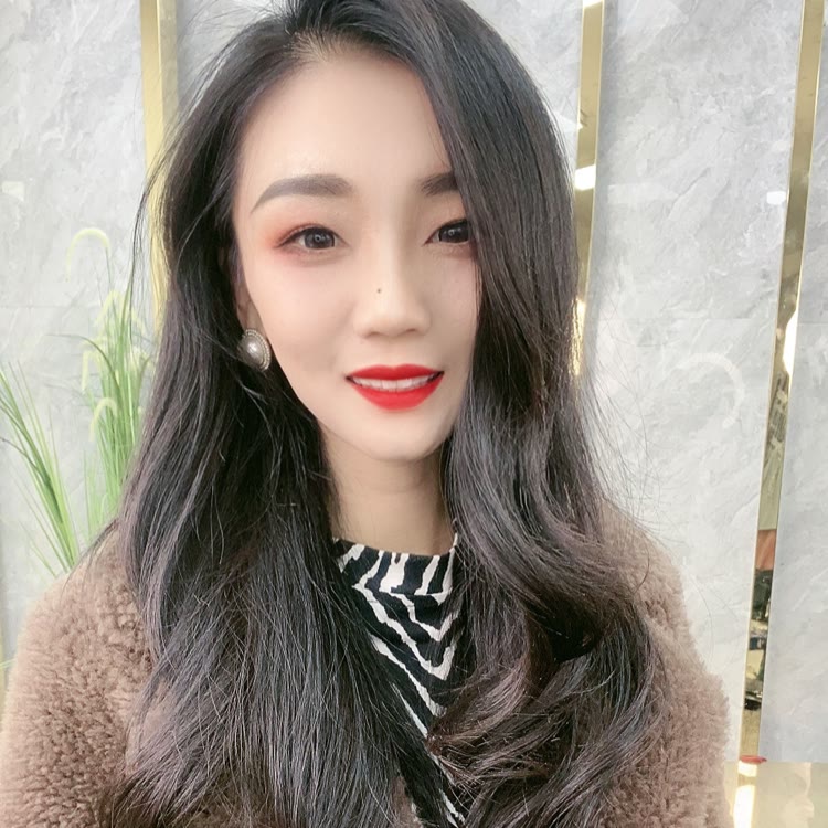 贾灵儿【自产自销】