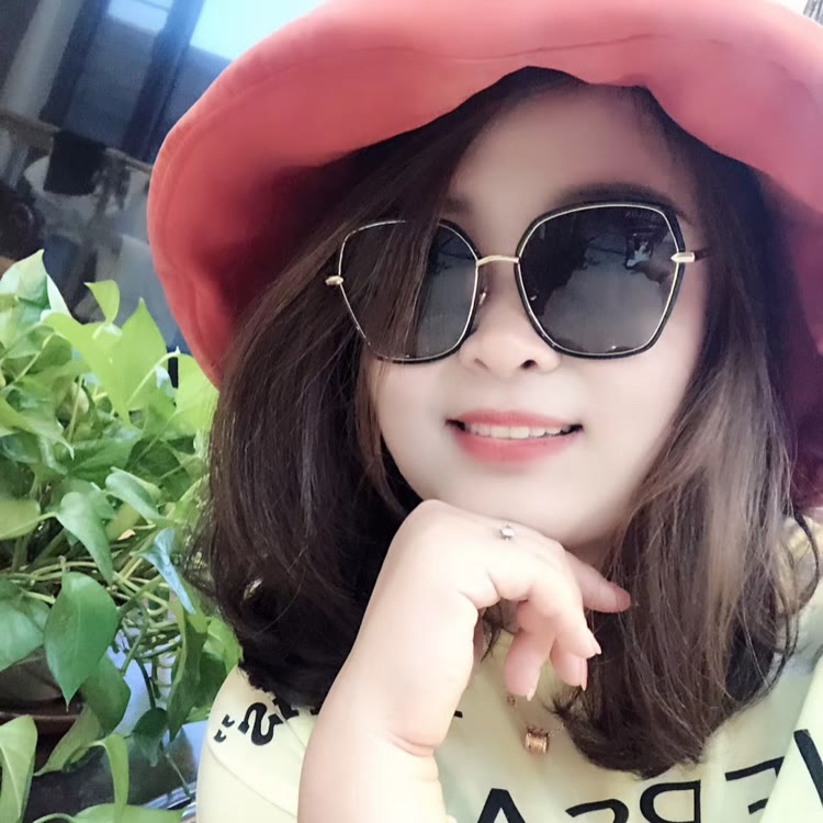 大脸妹盘锦正宗稻田河蟹