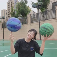 篮球少女哎哟薇💗