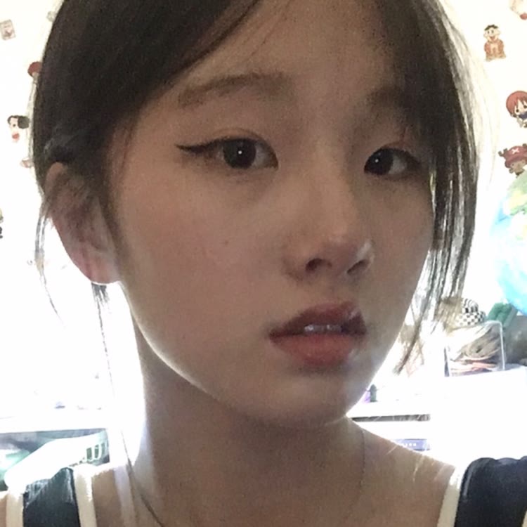 哇睿.