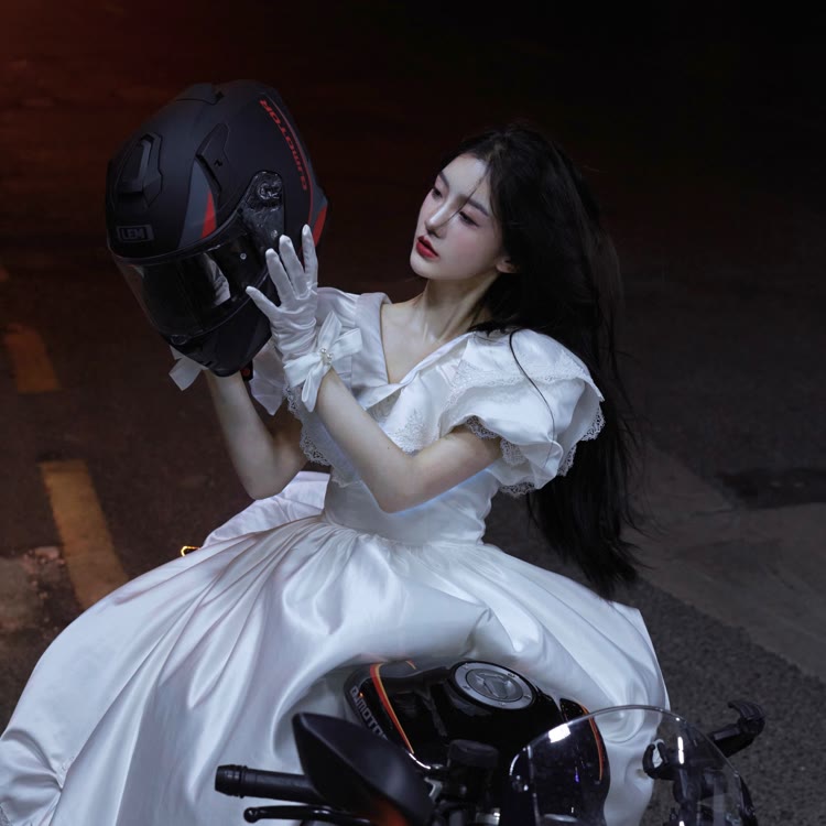 小彭友雅