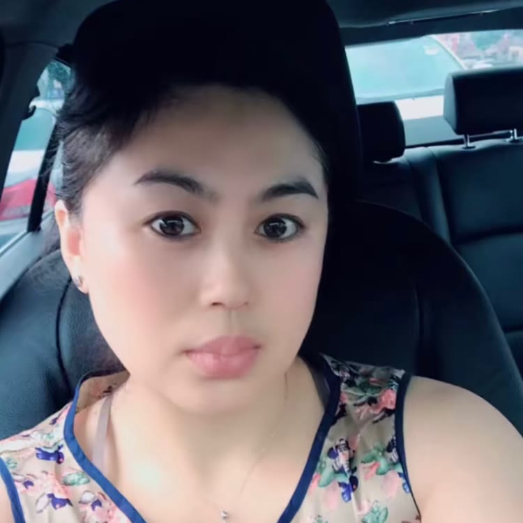 百润车业明明姐