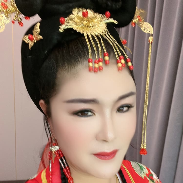 艺人李玲子1月6·7号乔迁