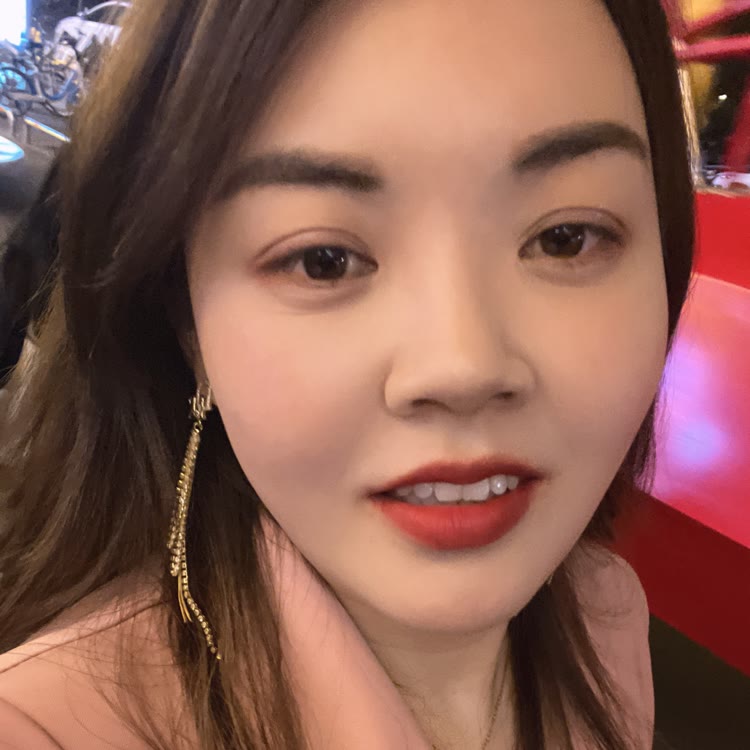 露华锦雷晟专卖店