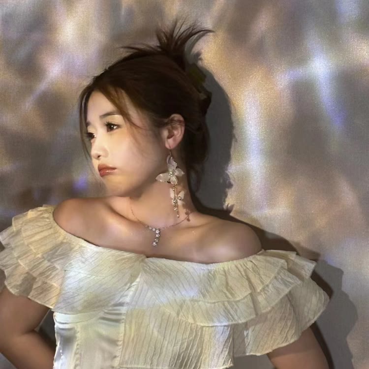 小野依依