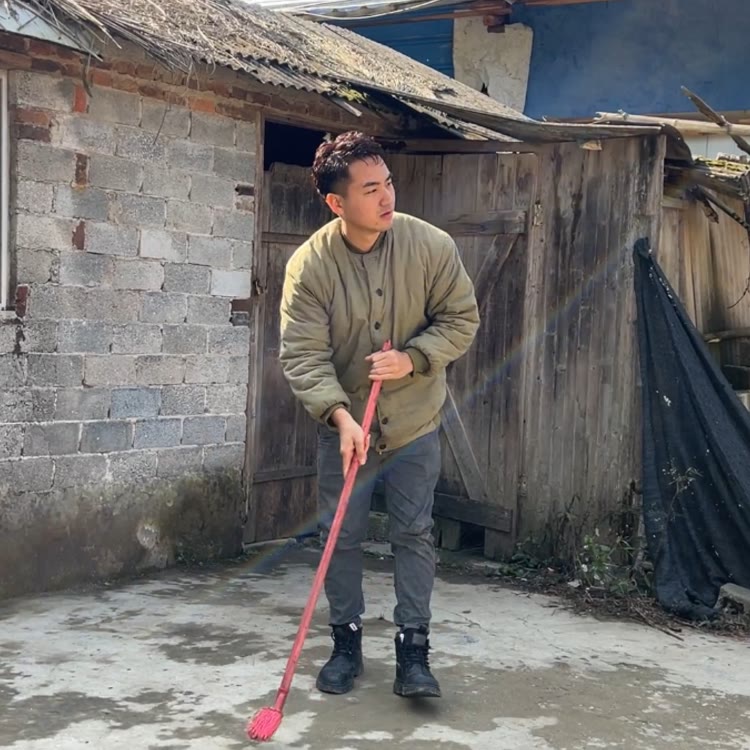 张小辉