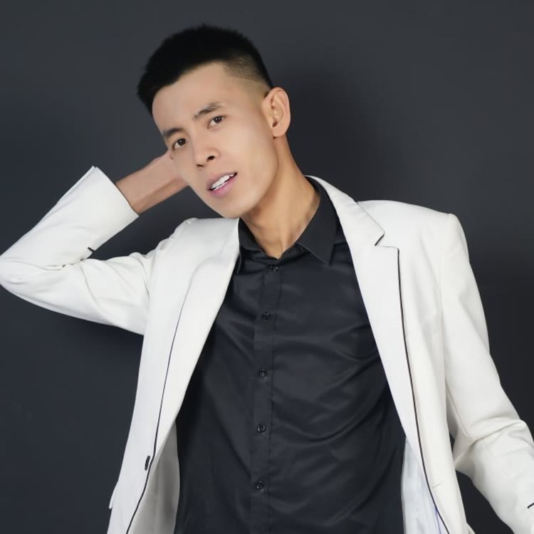 雅飞（13号晚7点回归）