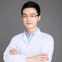 医哥黄鹤群