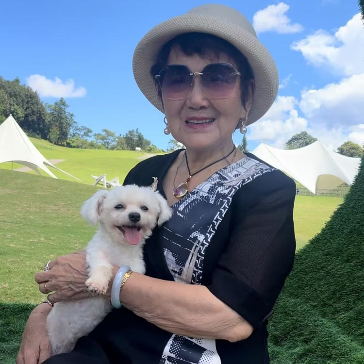 93 岁乘风破浪的吴妈妈