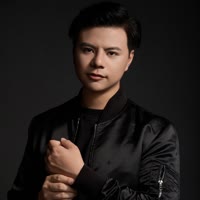 小孩曾卓君