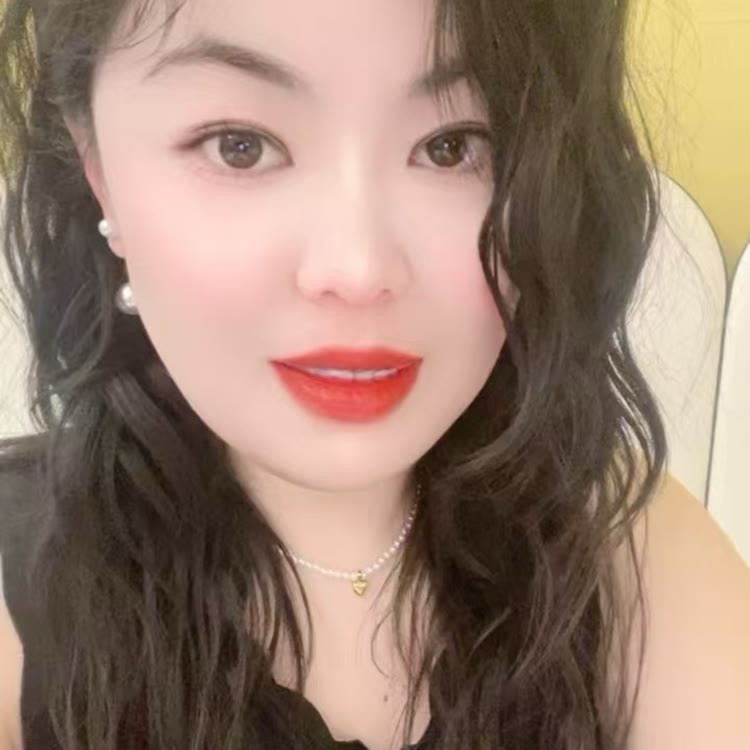 小丽👑（唠家常）