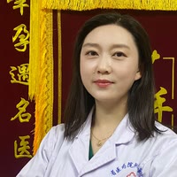 妇产科梁医生
