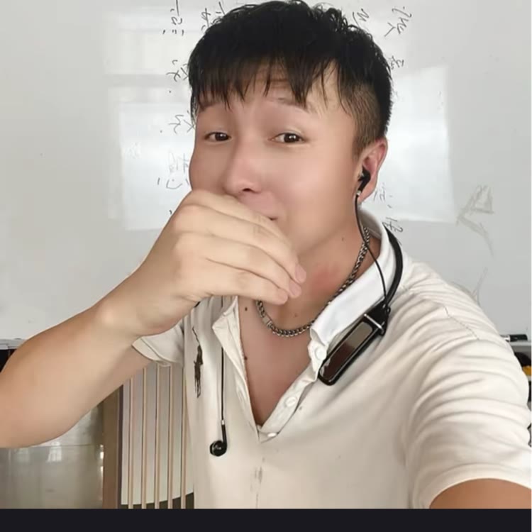 灰哥（狗双打败）