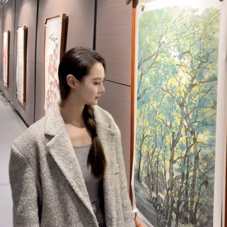 乔总央华国展