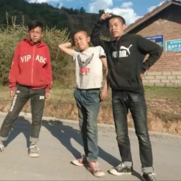 小哈哈8号开业文文
