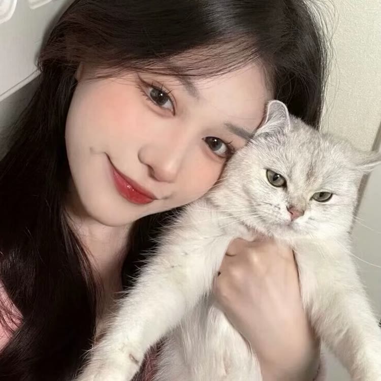 小小和猫咪