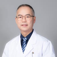 减重外科闫巍医生