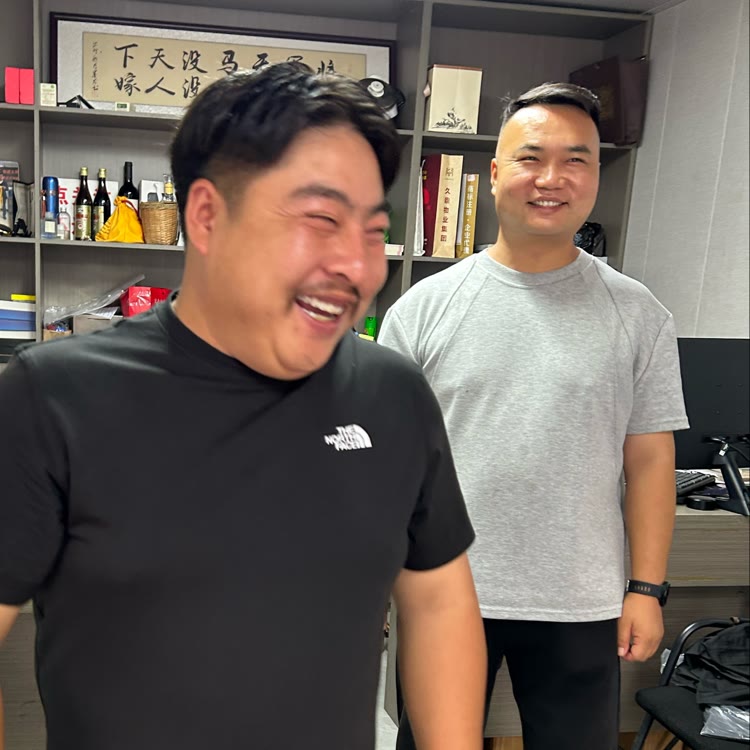 温州阿东兄弟二手车