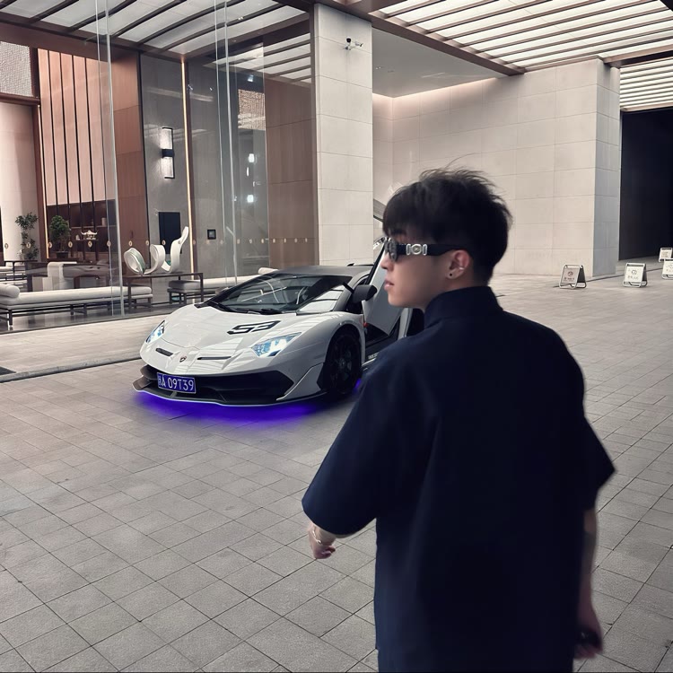 爱仔仔✌️（715）