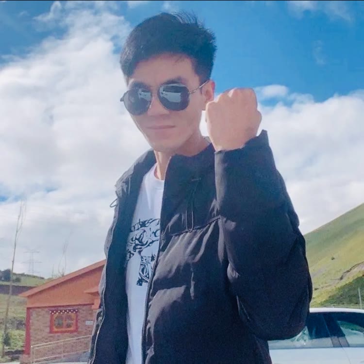 原妞玩!!!破奥迪