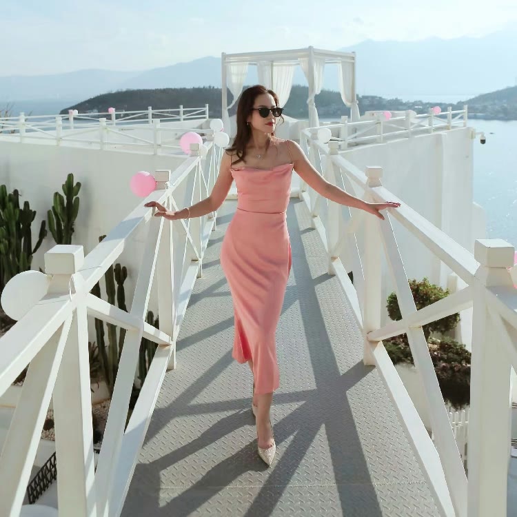 冰城媛媛（自驾游 户外）