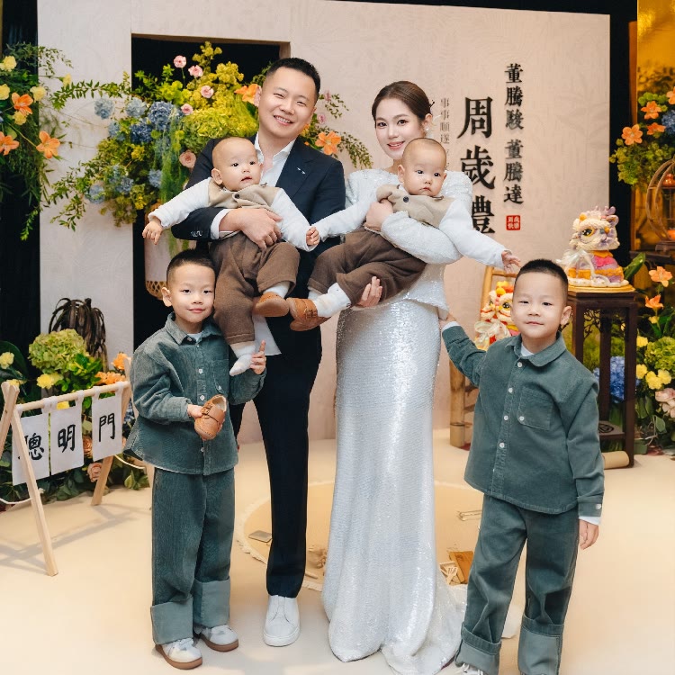 甜甜「小黄车下单」