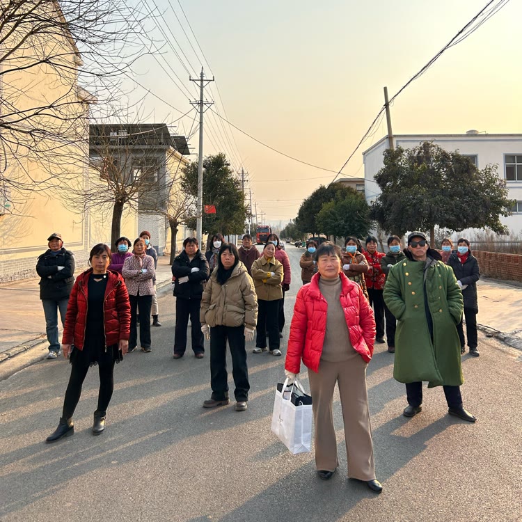 造山（农村女团）