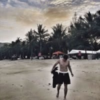 快手美食排行榜第16名爱觅食的强哥,新榜指数840.7095285986891,新增作品数1,播放数68.3w,点赞数3174,评论数334,分享数290,新增粉丝数1.51w,累计粉丝数849.17w