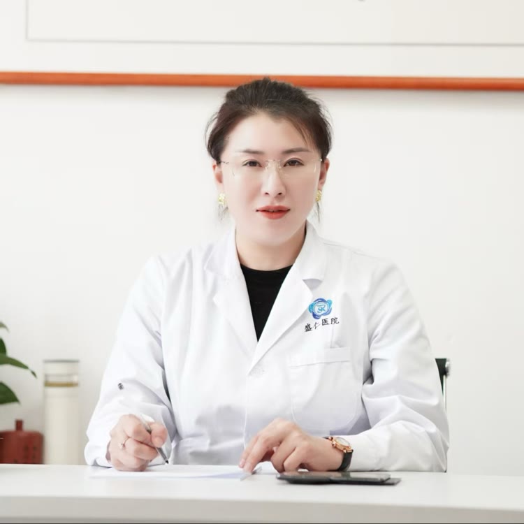 快手涨粉榜健康排行榜第13名郑艳荣医生