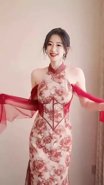 #集结吧光合创作者#变身旗袍美人跳舞