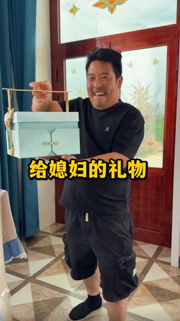 看着六个孩子一起做饭，厨房里到处弥漫着爱的气息#农村生活 #农村美食 #光合计划 #三农耕耘计划